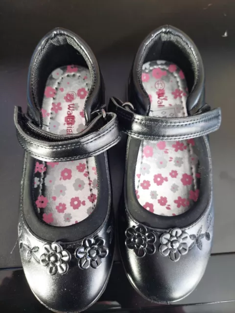 Girls School Shoes Size 13