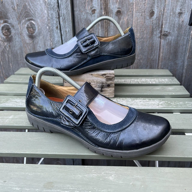 leather clarks trigenic artisan