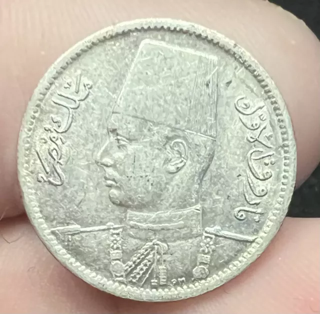 1942 (AH-1361) Egypt 2 Piastres King Farouk Silver Coin AU/Unc F991