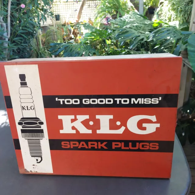 Klg Lockable Spark Plug Cabinet Excellent Condition