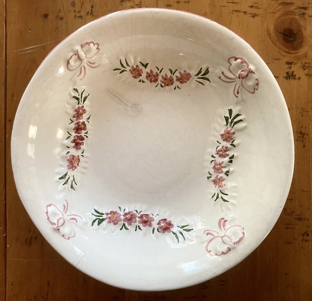 Plat - Grande Assiette creuse en Faïence Les Islettes Bouquet Fleurs relief 18e