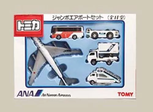 Takara Tomy TOMICA Jumbo Airport Set ANA All Nippon Airways Japan A99320