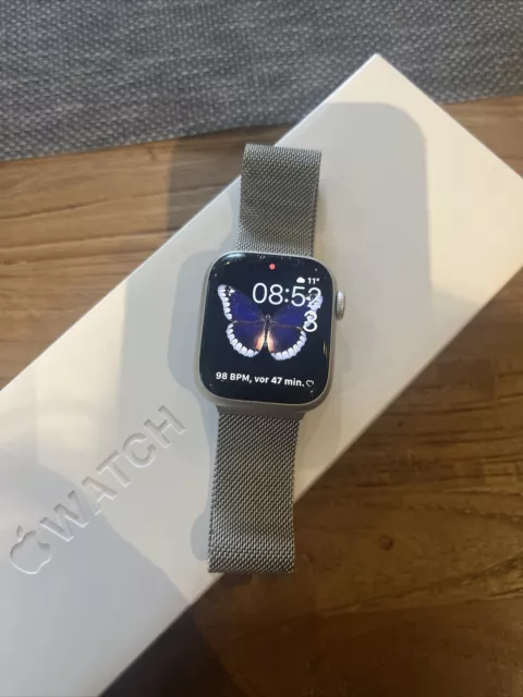 Apple Watch Series 8 41mm Aluminiumgehäuse mit Sportarmband - Polarstern...