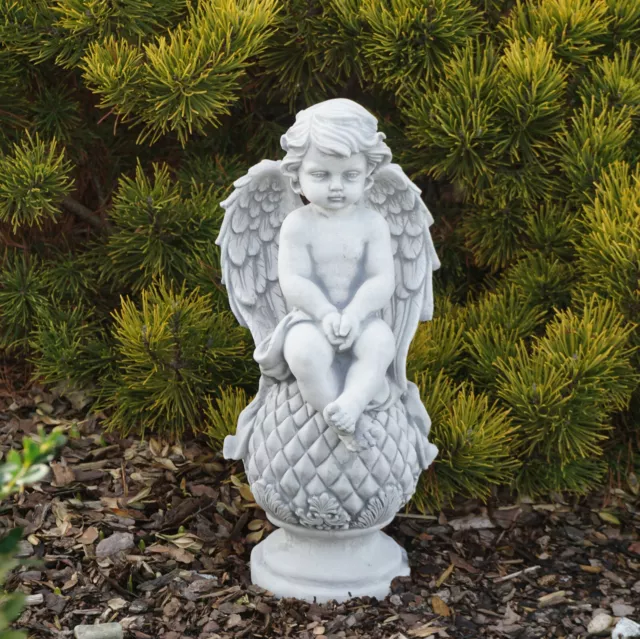 Massif Pierre Ange Sur Boule Décoration de Jardin D'Espace En fonte au Gel