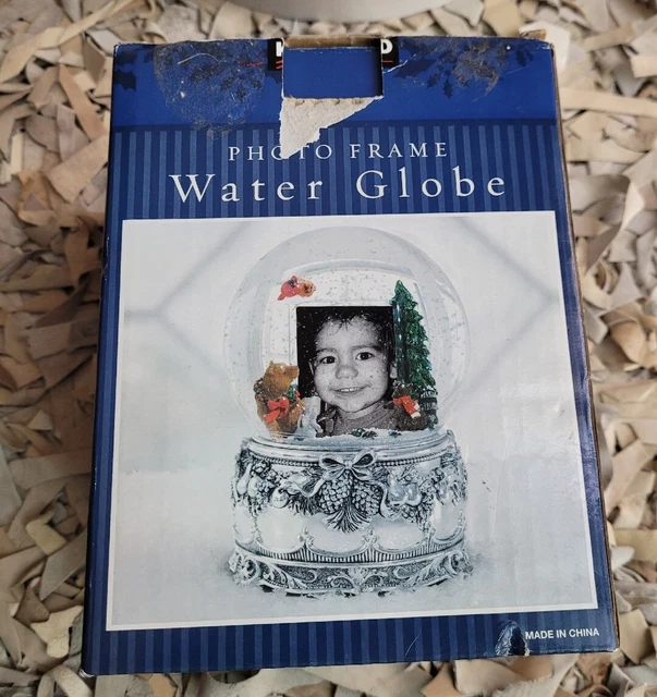 Kirkland Signature Musical Photo Frame Water Globe O Tannenbaum. New In Box!