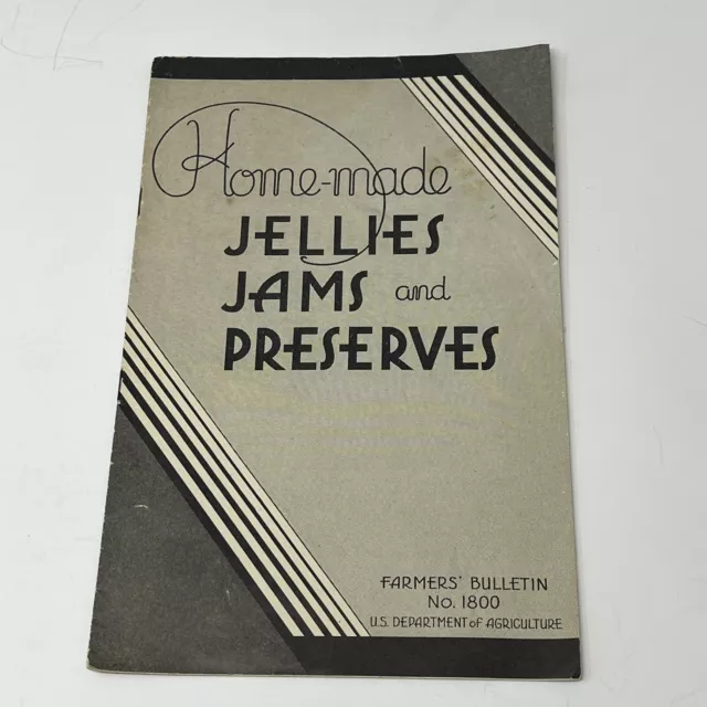 1945 USDA University Of Minnesota Homemade Jellies Jams & Preserves Booklet Book