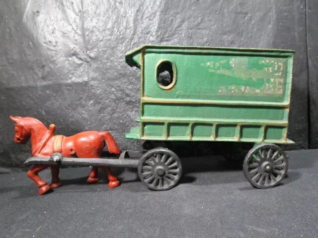 Cast Iron  -  Horse And Buggy  -  Heavy  -  3 Parts (Horse, Carriage & Driver)