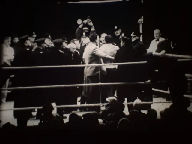 Boxing - Title Fight/Boxing Past And Present 16Mm Film 400' B&W Optical Sound
