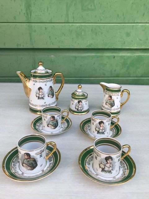Service à Café En Porcelaine Napoléon Et Joséphine - Fabrication Française