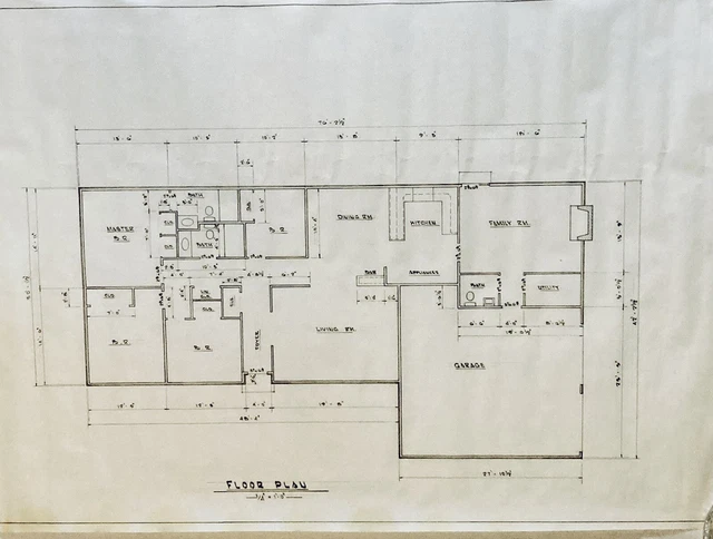 Plano de casa vintage dibujado a mano 3BD 2 baños habitación familiar