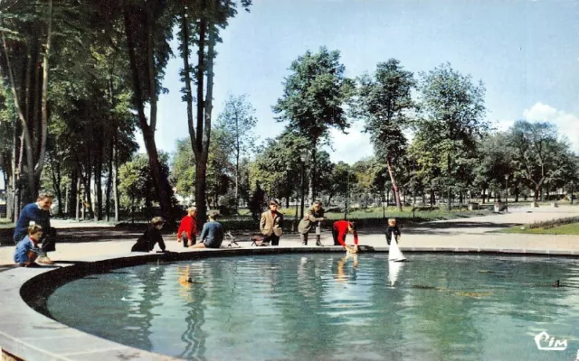 NEVERS - Park Basin