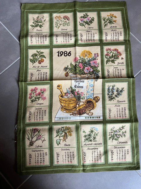 Lot 4 Torchons Vintage 1982 – Calendrier Tissus Chaton Voiture Ets Candillier