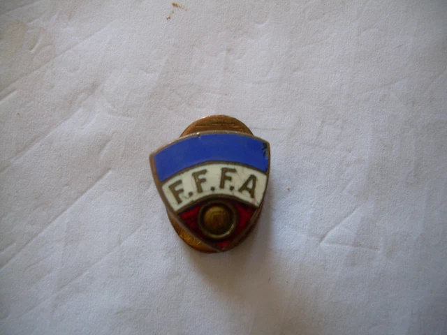 Insigne Boutonnière émaillé – Rugby Stade – Pin’s – France – Sport
