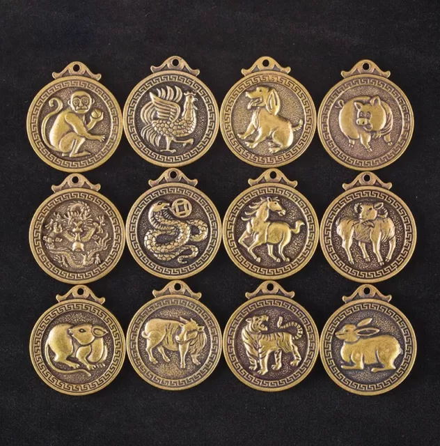 Pure Brass New Design 12 Zodiac Animals Pendant Round Keychain Hanging Keyring