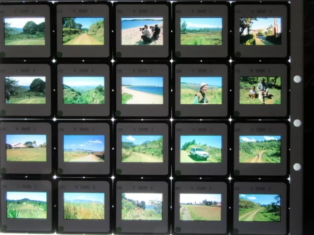 Lot27 - 20 x FIJI ISLANDS 35mm SLIDES Scenery Countryside Topographical 2002