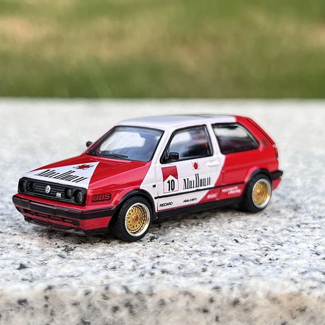 XCARTOYS 1/64 VOLKSWAGEN Golf GTI MK2 Red/white Diecast Car Model Toy
