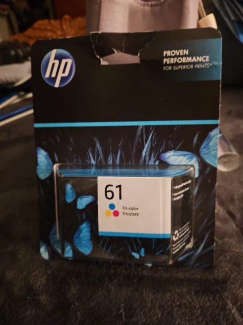 HP 61, Tri-Color Ink Cartridge