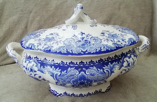 Grande soupière BFK Boch Frères Keramis modèle Dordrecht bleu