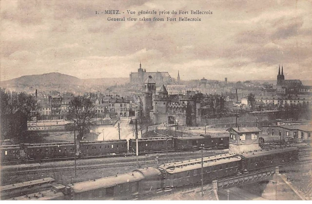 57 - METZ - SAN24374 - Vue Générale prise du Fort Bellecroix - Train