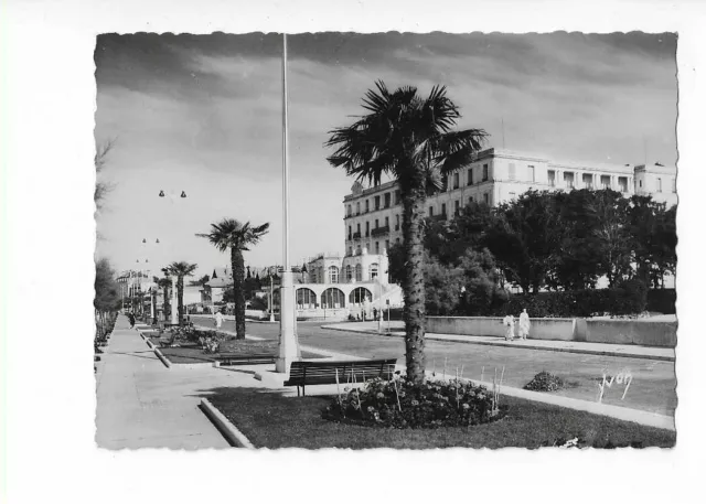 33 Arcachon Boulevard Promenade Front le Grand Hotel