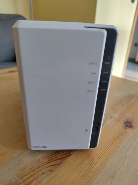 Synology DiskStation DS214SE, NAS für 2 Festplatten mit Netzteil, Top-Zustand