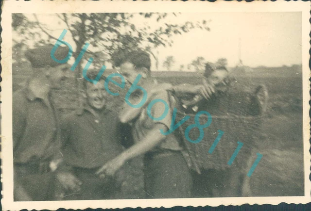WW2 BRITISH PRISONERS Of War POW's picking Crops work Detail Stalag 21 ...