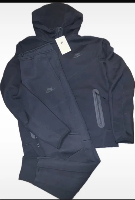 mens black nike tech tracksuit