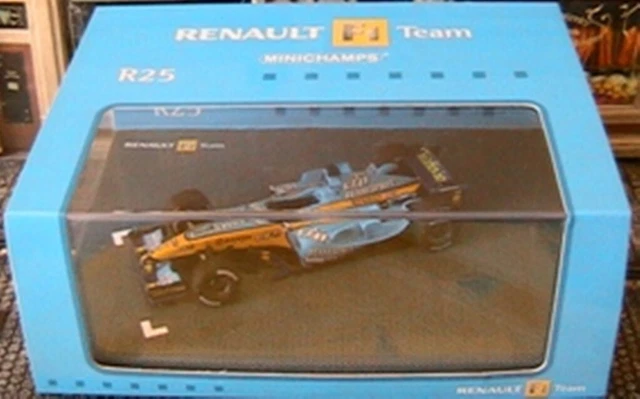 Minichamps 1/43 - Renault F1 Team R25 - Fernando Alonso #5 - GP France 2005