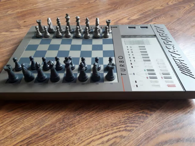 Kasparov Turbo S-24K 32 Level Chess Computer Magnetic COMPLETE WORKING