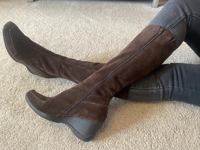 CLARKS BROWN SUEDE Leather knee high Wedge boots size 5.5 EUR 39 £3.99 ...
