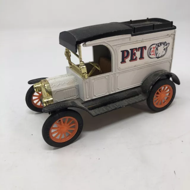 Vintage ERTL PET Milk 1913 Ford Model T Van Metal Coin Bank, w/ Key #FOR PARTS#