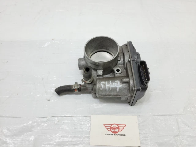 2016-2018 Toyota Corolla 1.8L Throttle Body OEM 22030-0T080