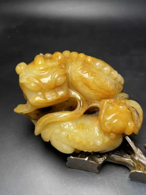 Chinese Exquisite Handmade Lion carving Hetian Jade Statue