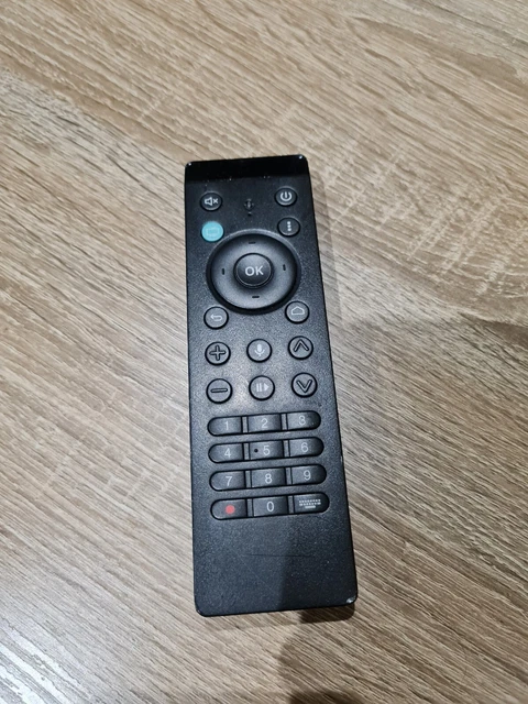 Télécommande Bouygues Télécom - Noire - Occasion En état De Fonctionnement