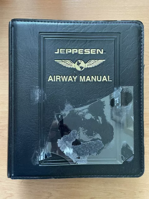 Jeppesen European Charts, 15 major airports. Complete Sets with Airway Binder. 2