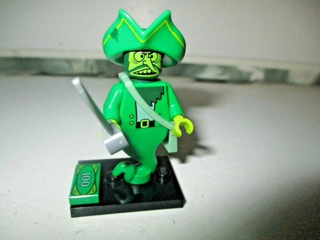 LEGO SPONGEBOB SQUAREPANTS Rare Flying Dutchman Mini Figure
