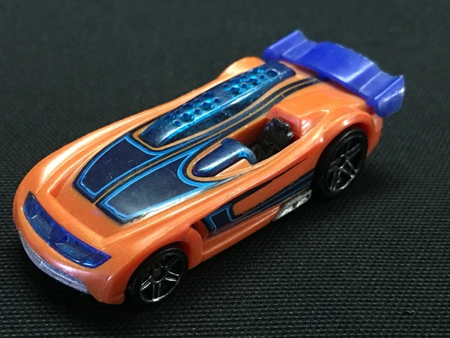 Hot Wheels Ghostbusters 2016 - Voiture Battle Spec Ghost Trap, 1/64, Neuf Sous Blister