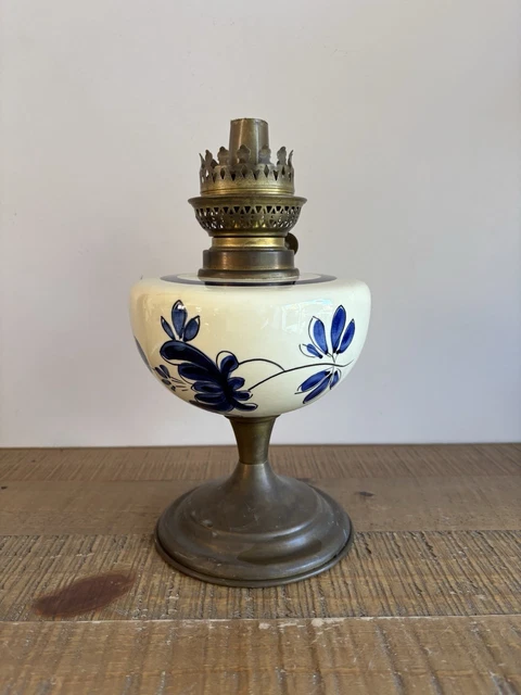 LAMPE À PÉTROLE ancienne en grès, avec décor fleurs EUR 15,00 - FR