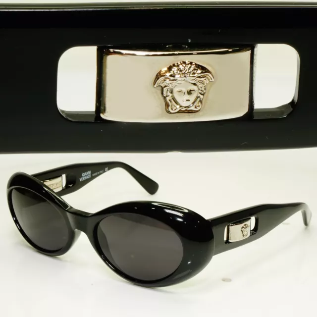 Gianni Versace 1996 Womens Vintage Silver Medusa Sunglasses MOD 475/A COL 852