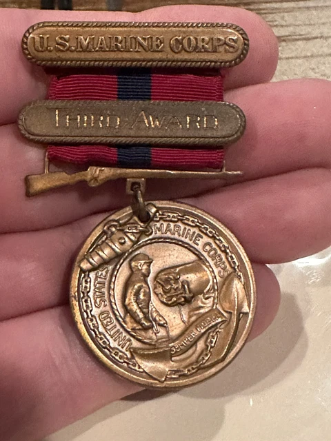 Vintage WW2 USMC US Marine Corps Military GCM Good Conduct Medal 3rd Award Vintage WW2 USMC US Marine Corps Military GCM Good Conduct Medal 3rd Award