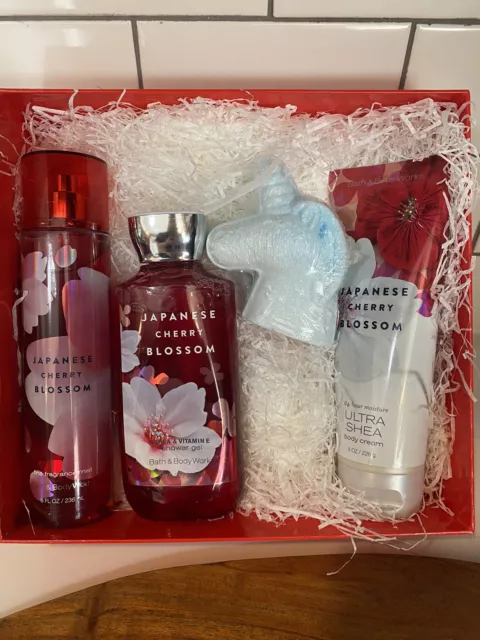 Bath and Body Works JAPANESE CHERRY BLOSSOM Full Size 4 PC CHRISTMAS GIFT SET