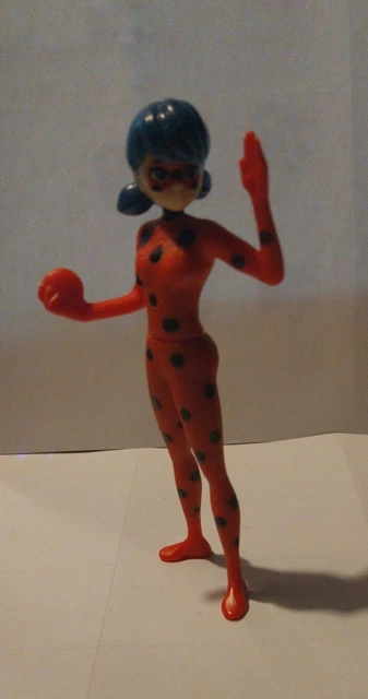 Mini Figurine Miraculous – BARKK Dog – BARK Miracle Box – Kwami Surprise – Hasbro