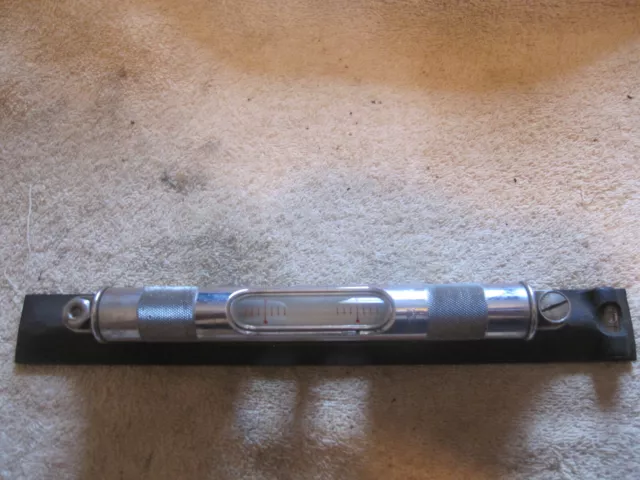 Starrett precision level