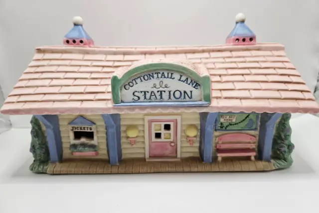 Cottontail Lane Midwest Cannon Falls 1992 Lighted TRAIN STATION w/Box #003330-5