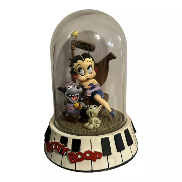 Betty Boop Bourbon Street Vintage 1995 Sculpted Glass Dome Sculpture