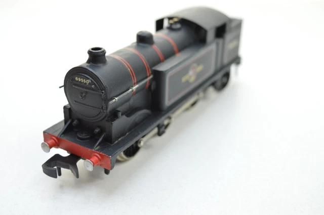 Hornby Dublo 2217 0-6-2 Tank Locomotive 2-Rail 3