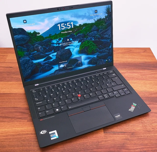 LENOVO THINKPAD X1 Carbon Gen10 Laptop: 12th Gen i7, 1TB SSD, 32GB ...