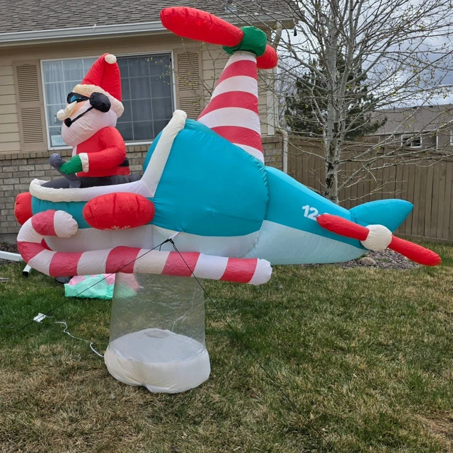 GEMMY AIRBLOWN INFLATABLE Christmas 7ft Animated Santa s Hovering gemmy-airblown-inflatable-christmas-7ft-animated-santa-s-hovering