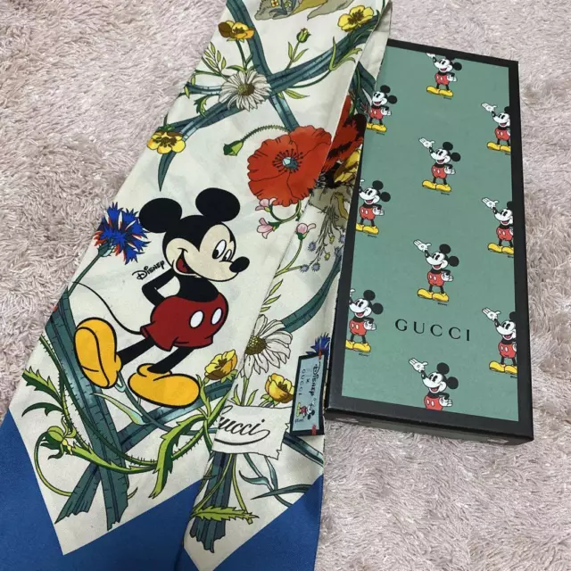 GUCCI x Disney Mickey Mouse Collaboration Silk Neck Bow Limited Edition New