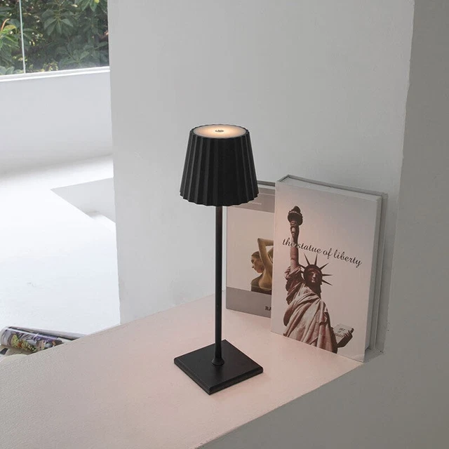 Lampada Da Tavolo Led Ricaricabile Poldina Touch Dimmer Nera 3 Tonalita' Luce
